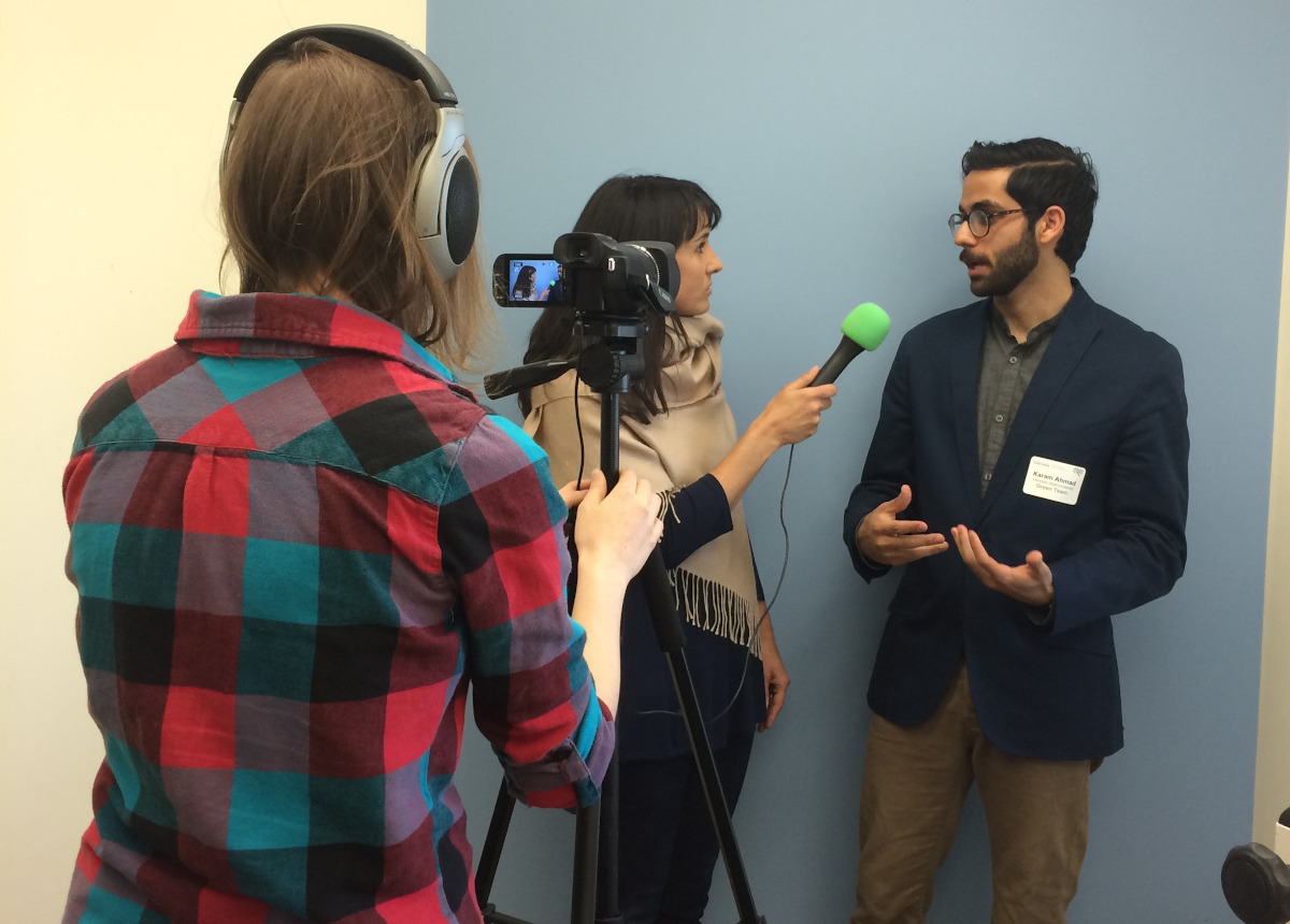 student conducting interview