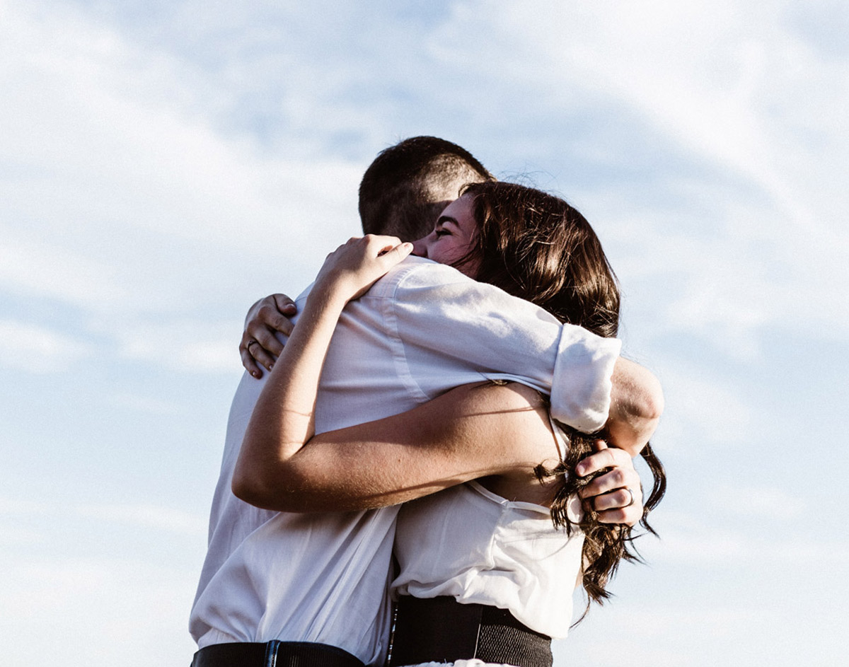 two people hugging